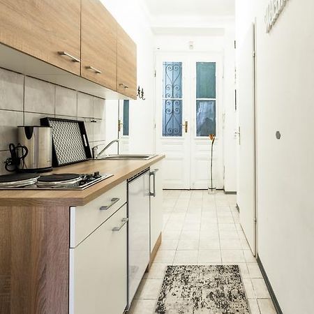 Holiday & Business Apartments 1140 فيينا المظهر الخارجي الصورة